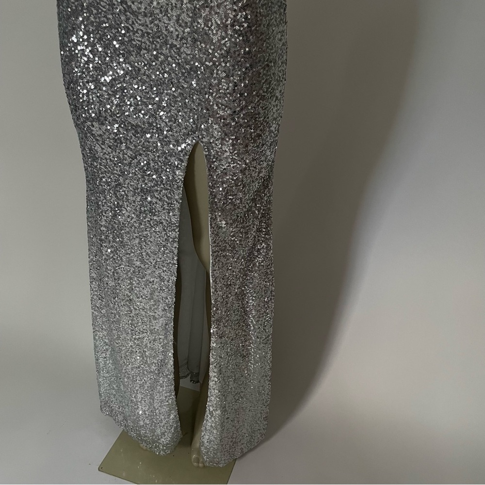 Elegant Silver Sequin Evening Gown - Picture 2 of 4